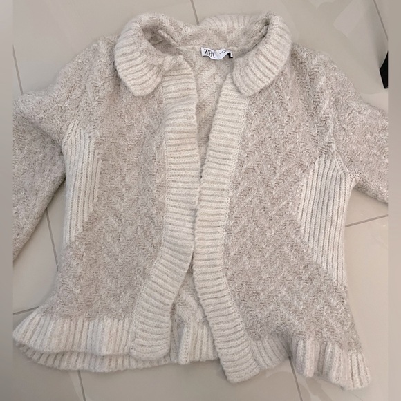 Zara Fuzzy Knit Flare Cardigan Size Small - Picture 4 of 8